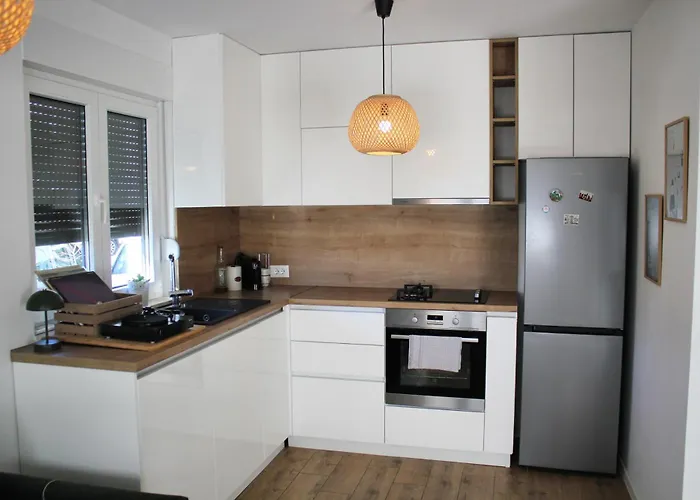 The Urban Nest * Makarska